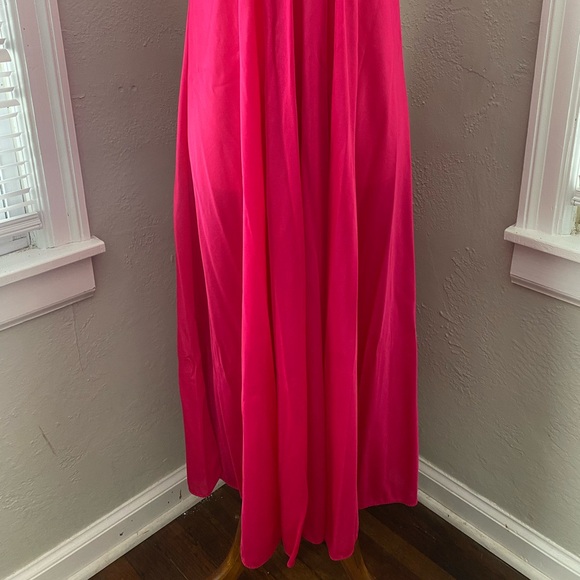 Vtg Pink Long Plunge V-Neck Empire Waist Flowy Elegant Luxurious Slip Dress Sz M - Picture 3 of 9